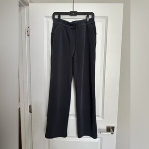 Lululemon softstreme Highrise full length pants 8 black